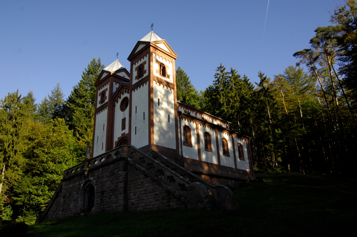 Mespelbrunn, Erbbegrbnis