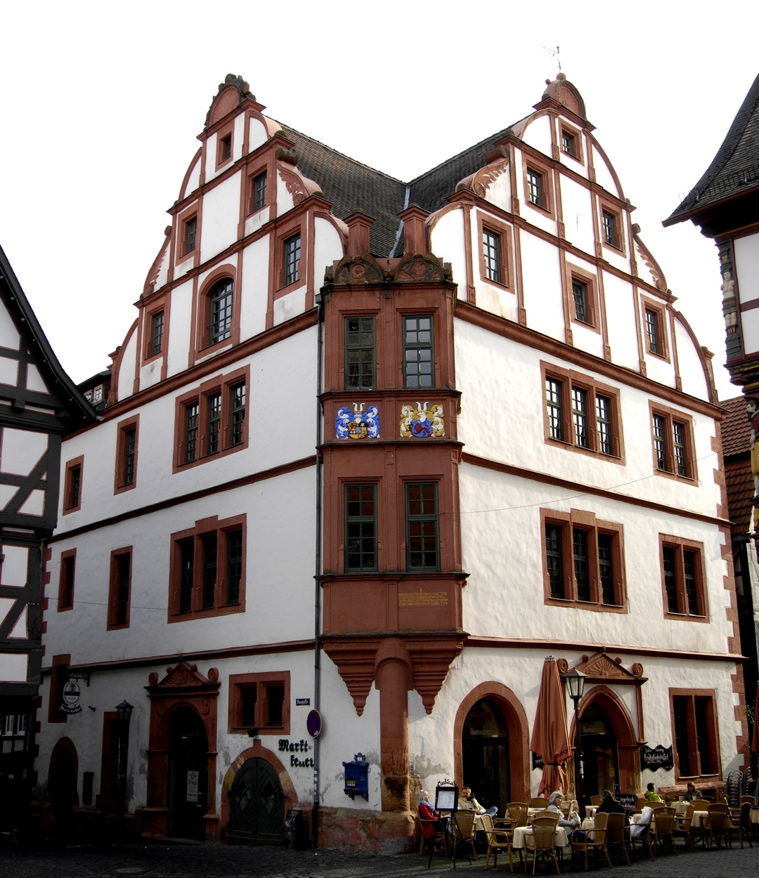 Alsfeld, Eckhaus am Markt