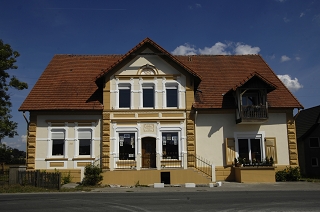 Wallenbrck hist Bahnhof