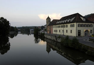 Hall Abendstimmung Kocher